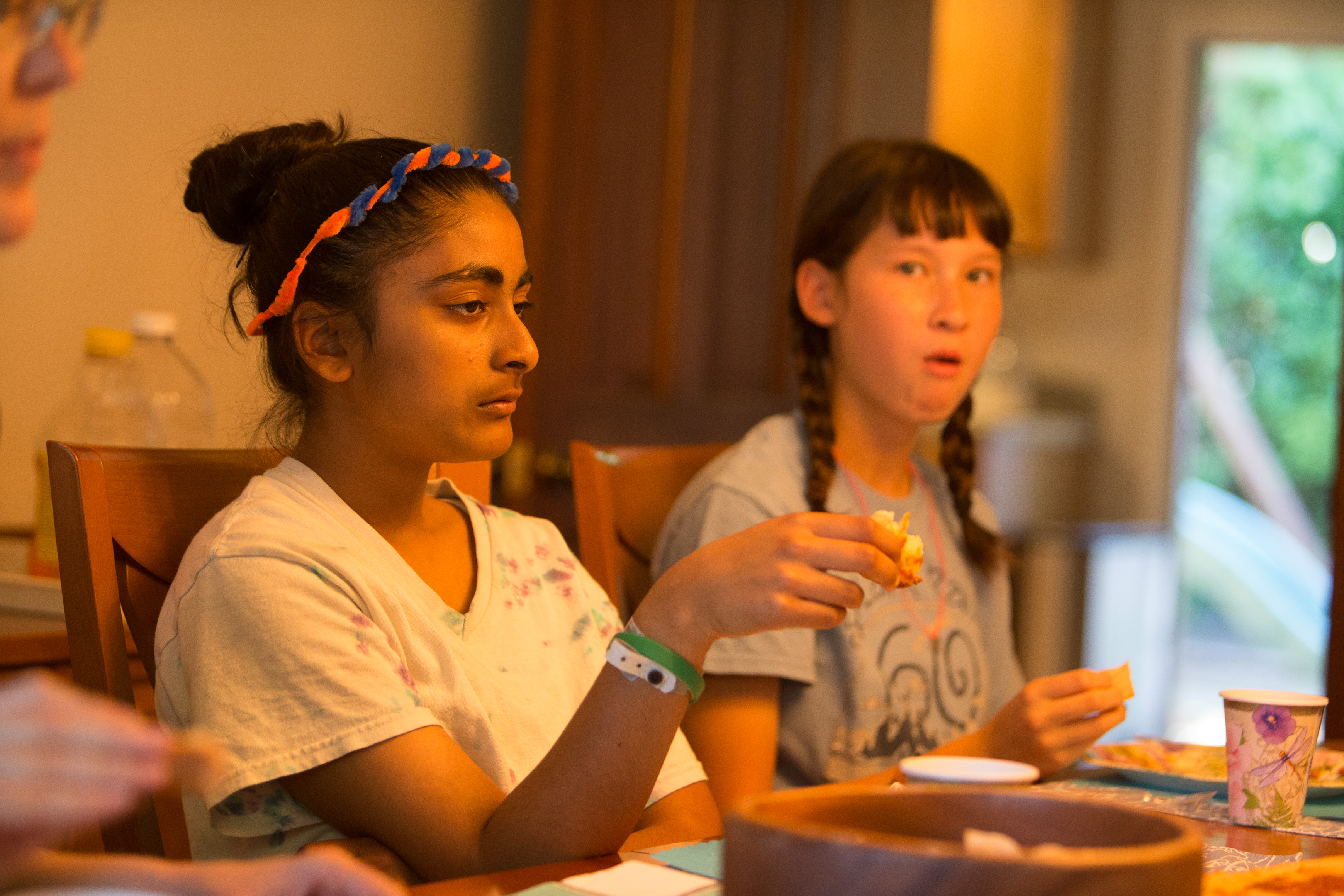 Canon Canon EOS-1D X EF70-200mm f/2.8L IS USM 85 mm 1/125 sec at f / 2.8 ISO 2500