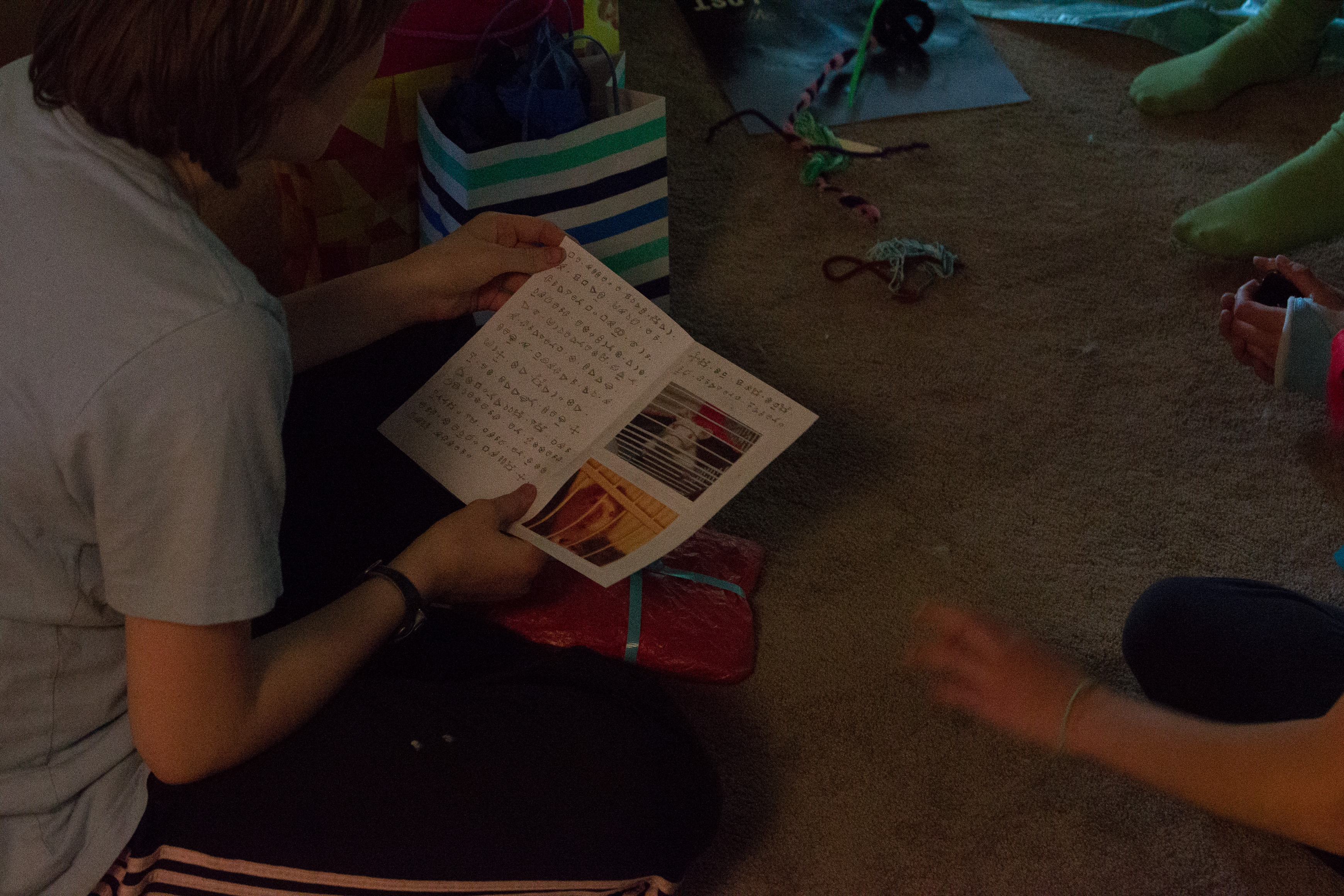 Canon Canon EOS-1D X EF70-200mm f/2.8L IS USM 73 mm 1/125 sec at f / 7.1 ISO 25600