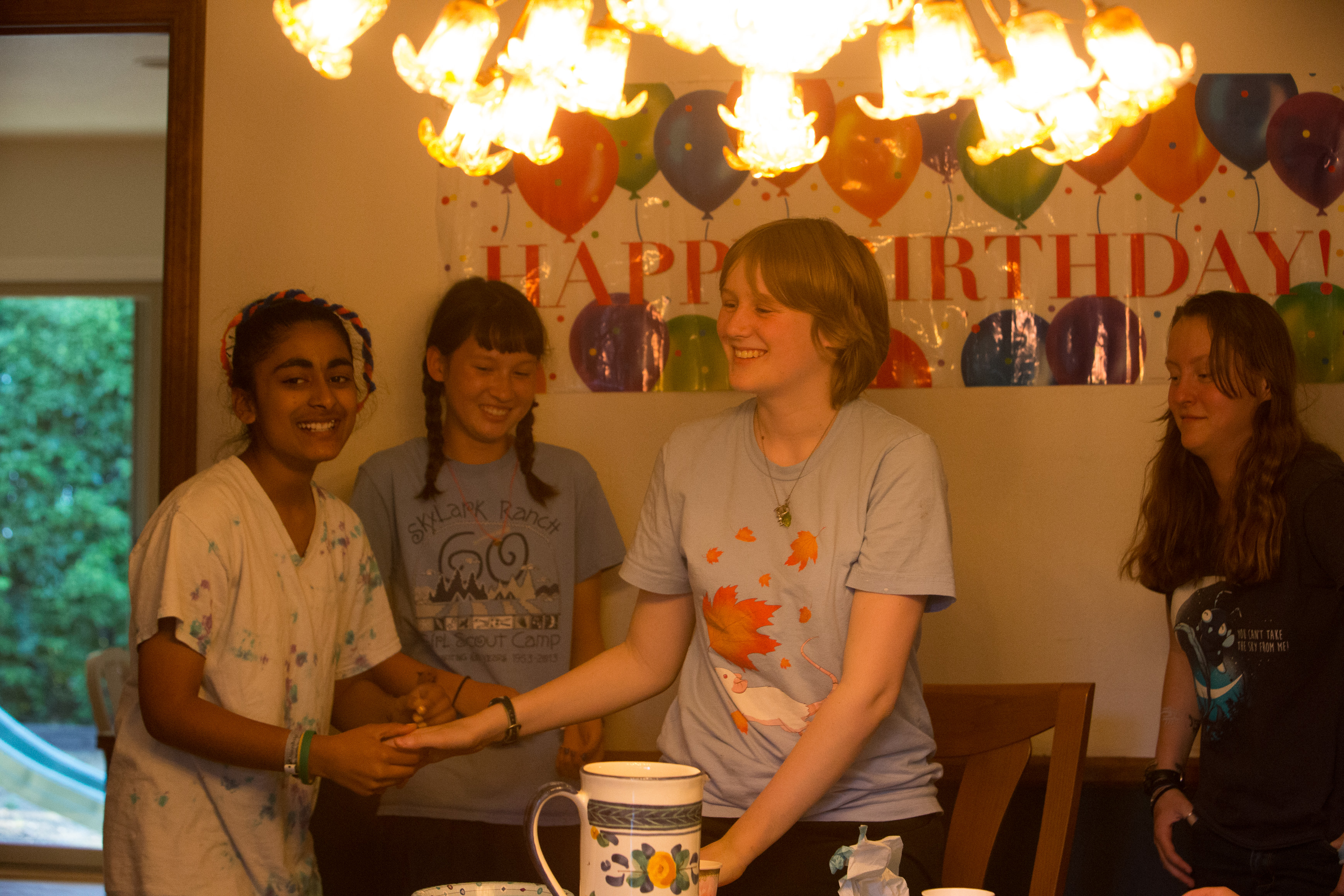 Canon Canon EOS-1D X EF70-200mm f/2.8L IS USM 70 mm 1/160 sec at f / 5.0 ISO 5000