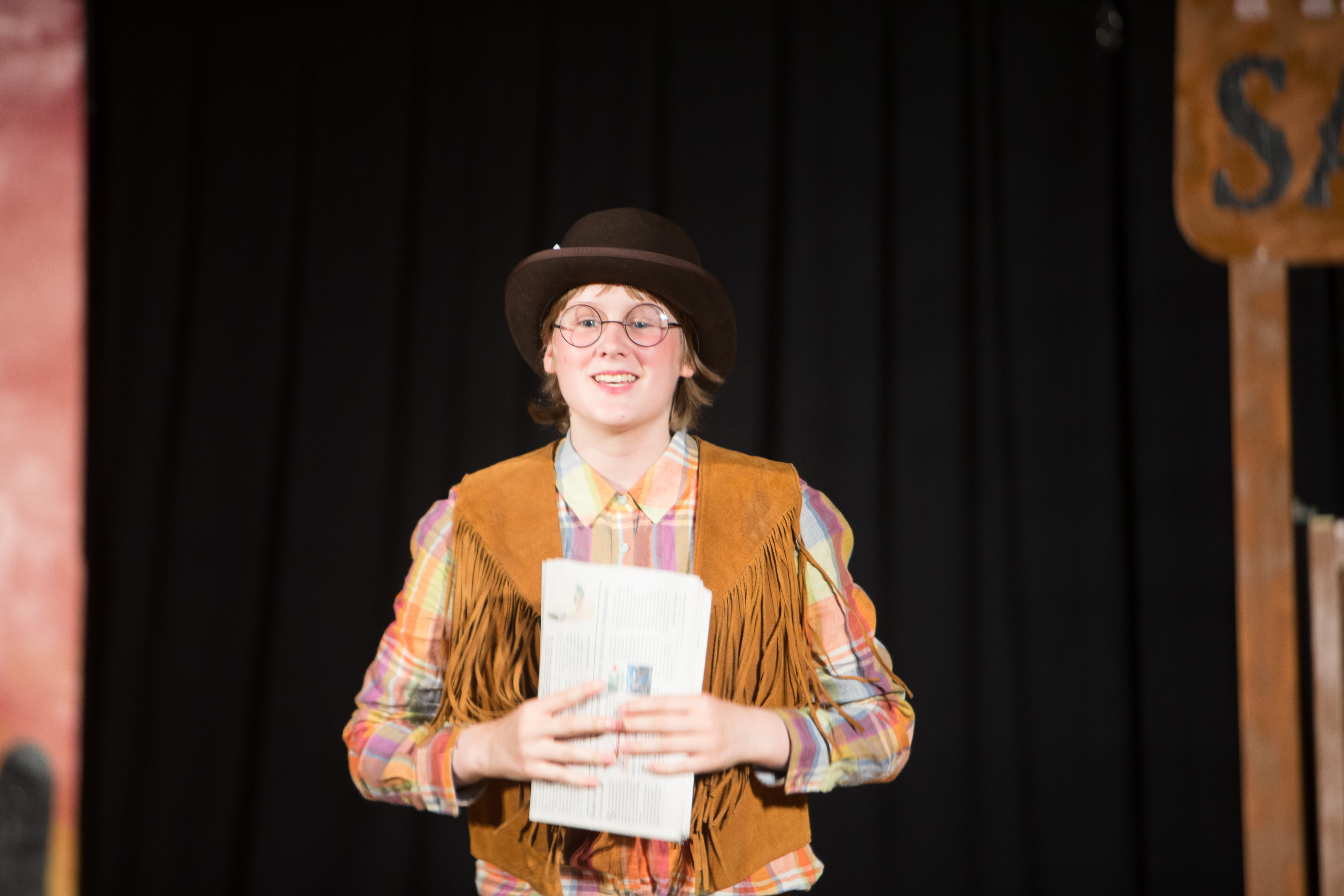 Canon Canon EOS-1D X EF70-200mm f/2.8L IS USM 200 mm 1/160 sec at f / 2.8 ISO 1600