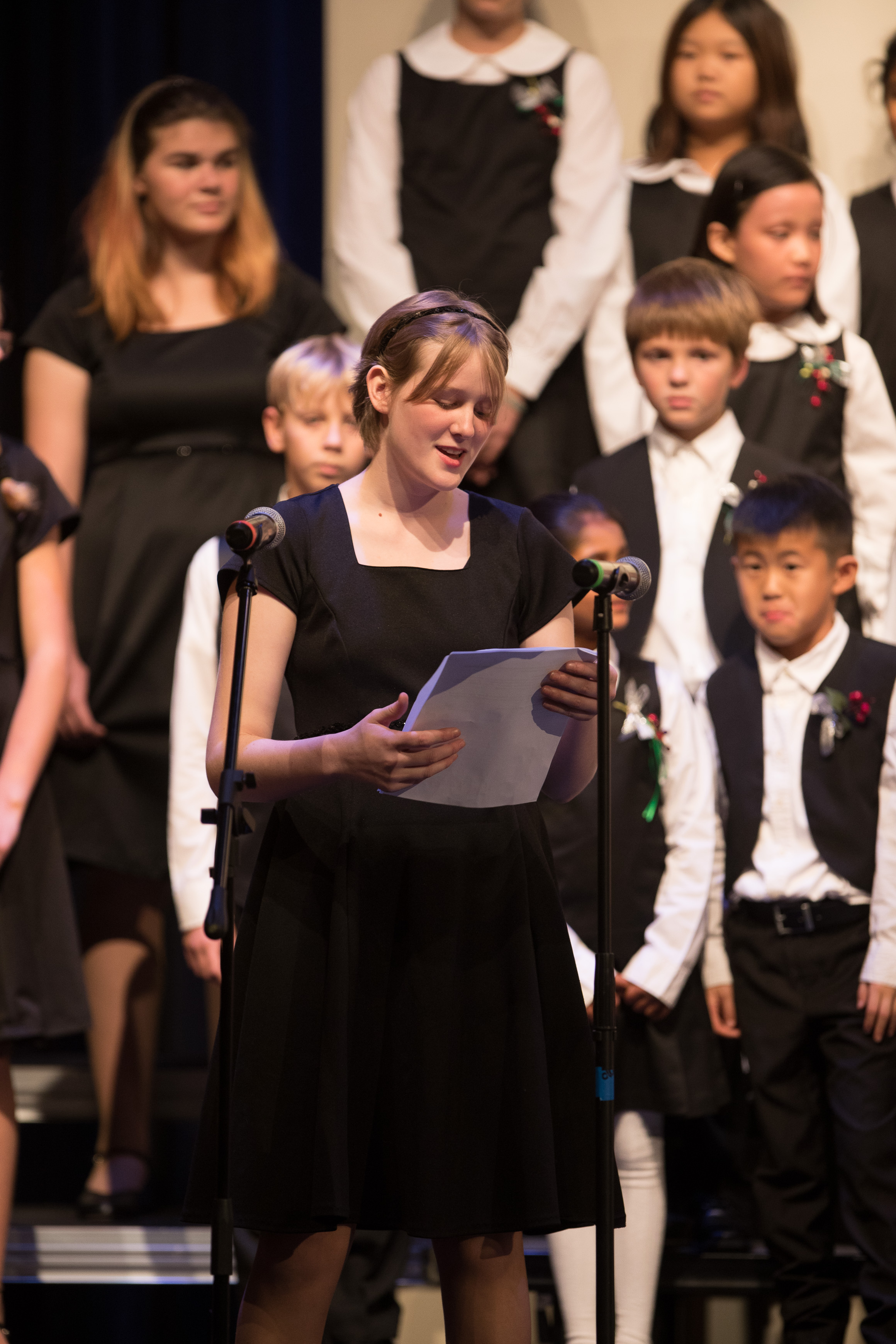 Canon Canon EOS-1D X Mark II EF300mm f/2.8L IS USM 300 mm 1/250 sec at f / 2.8 ISO 1600