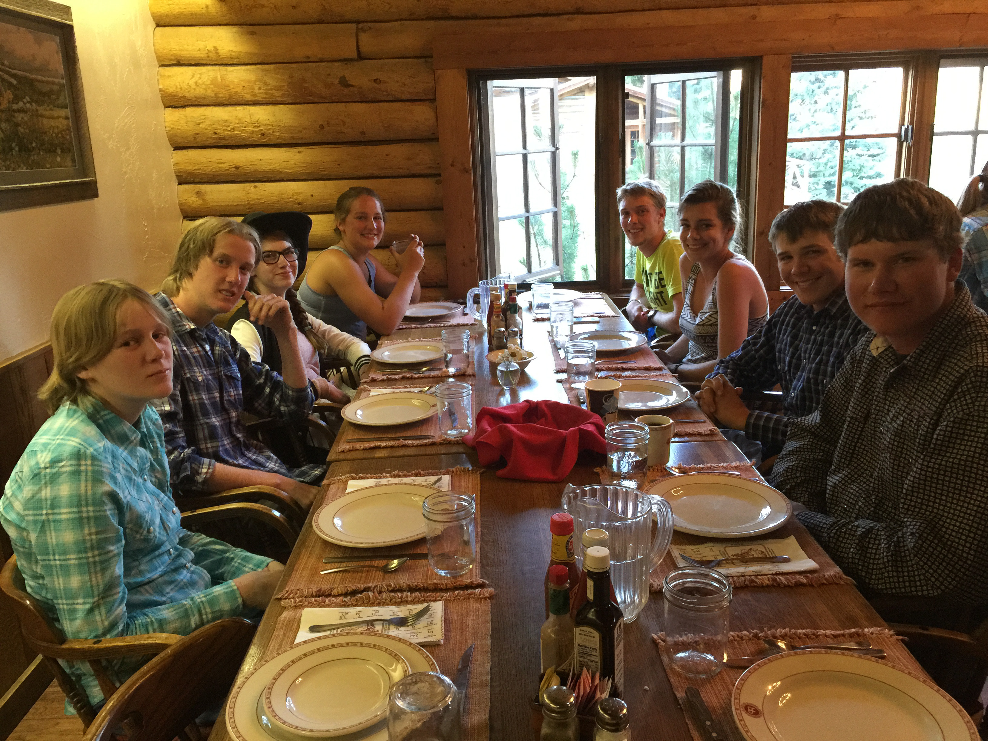 Apple iPhone 6 Plus iPhone 6 Plus back camera 4.15mm f/2.2 1/15 sec at f / 2.2 ISO 125