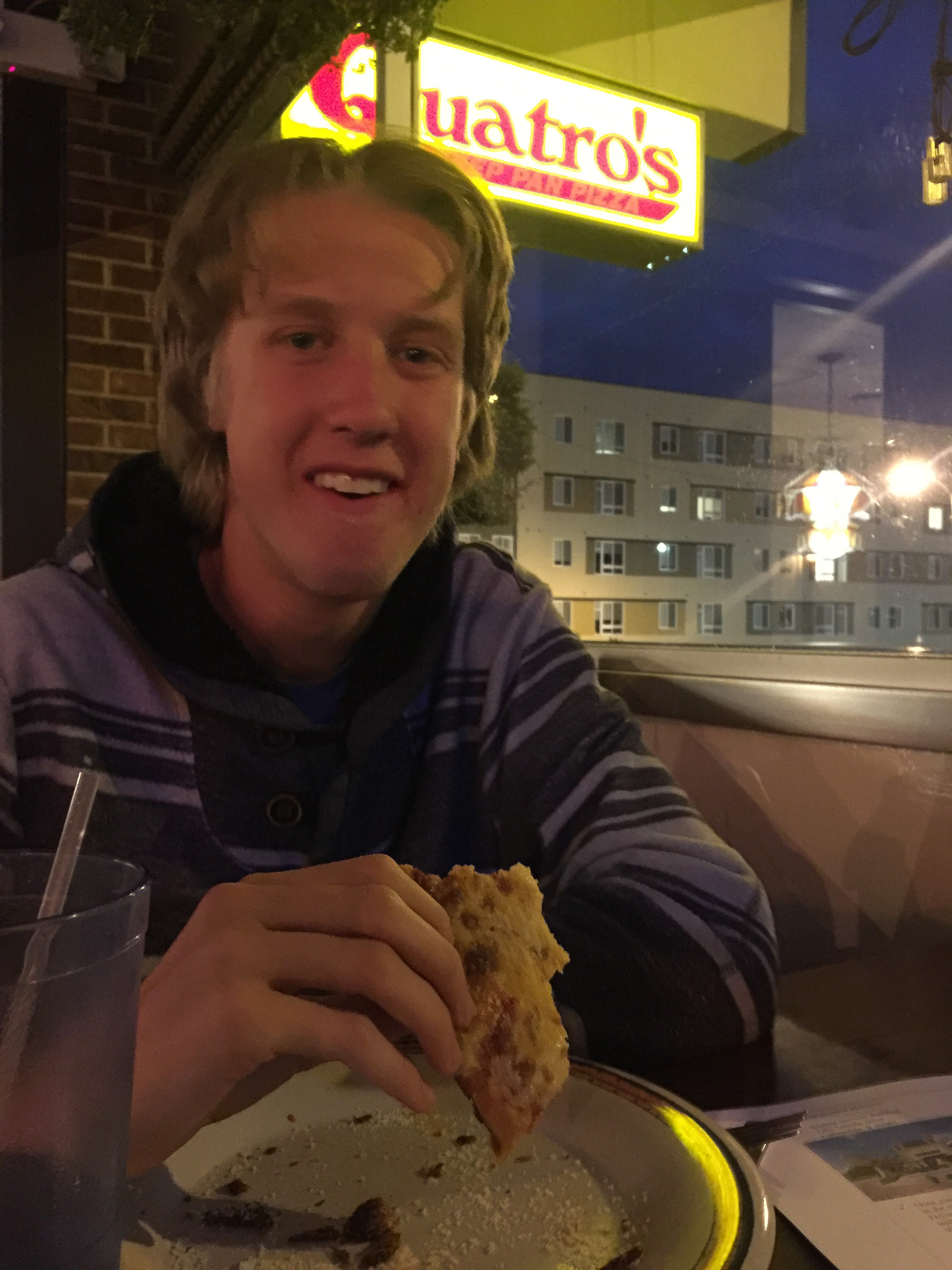 Apple iPhone 6 Plus iPhone 6 Plus back camera 4.15mm f/2.2 1/4 sec at f / 2.2 ISO 320