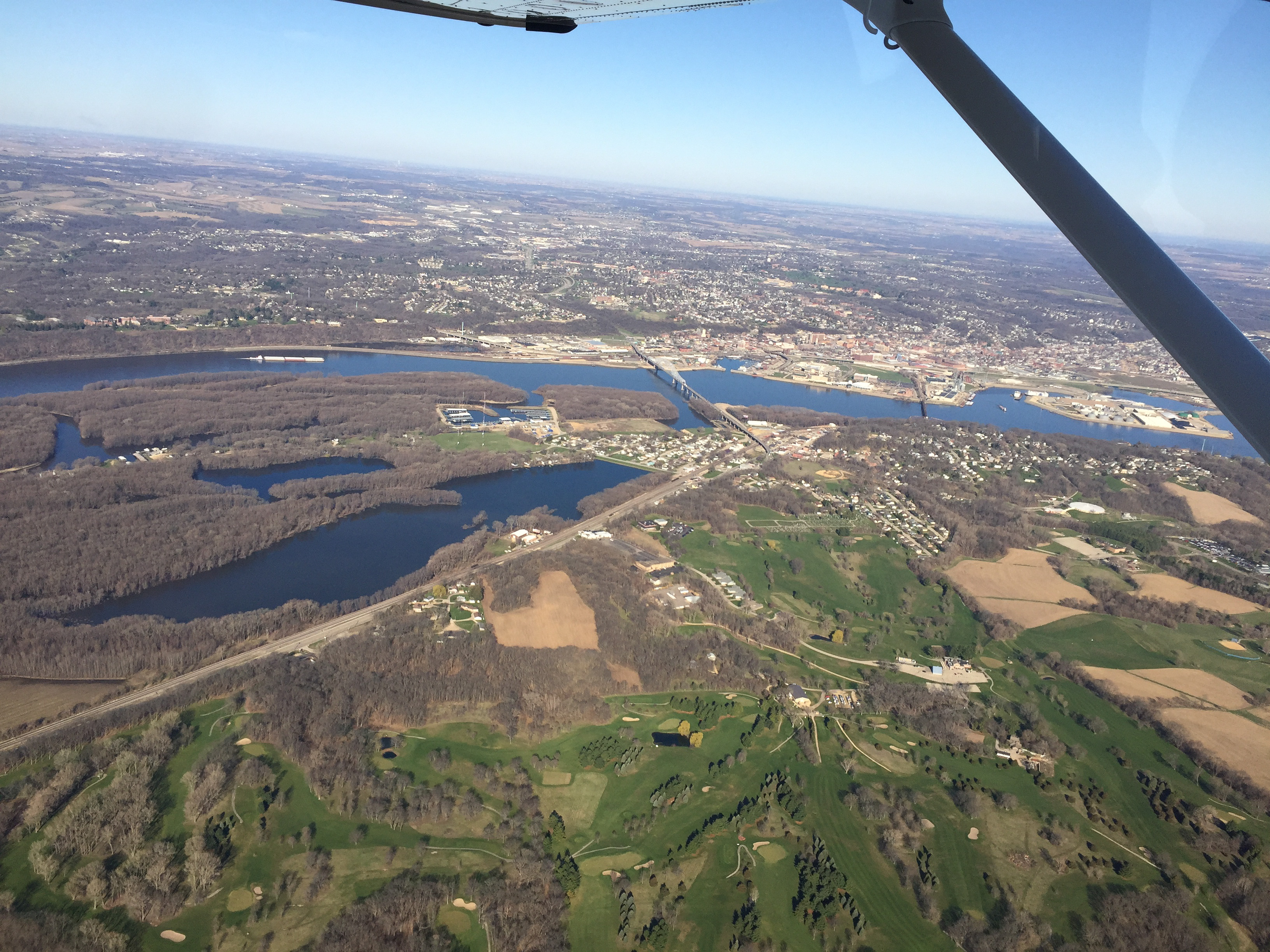 Apple iPhone 6 Plus iPhone 6 Plus back camera 4.15mm f/2.2 1/1900 sec at f / 2.2 ISO 32