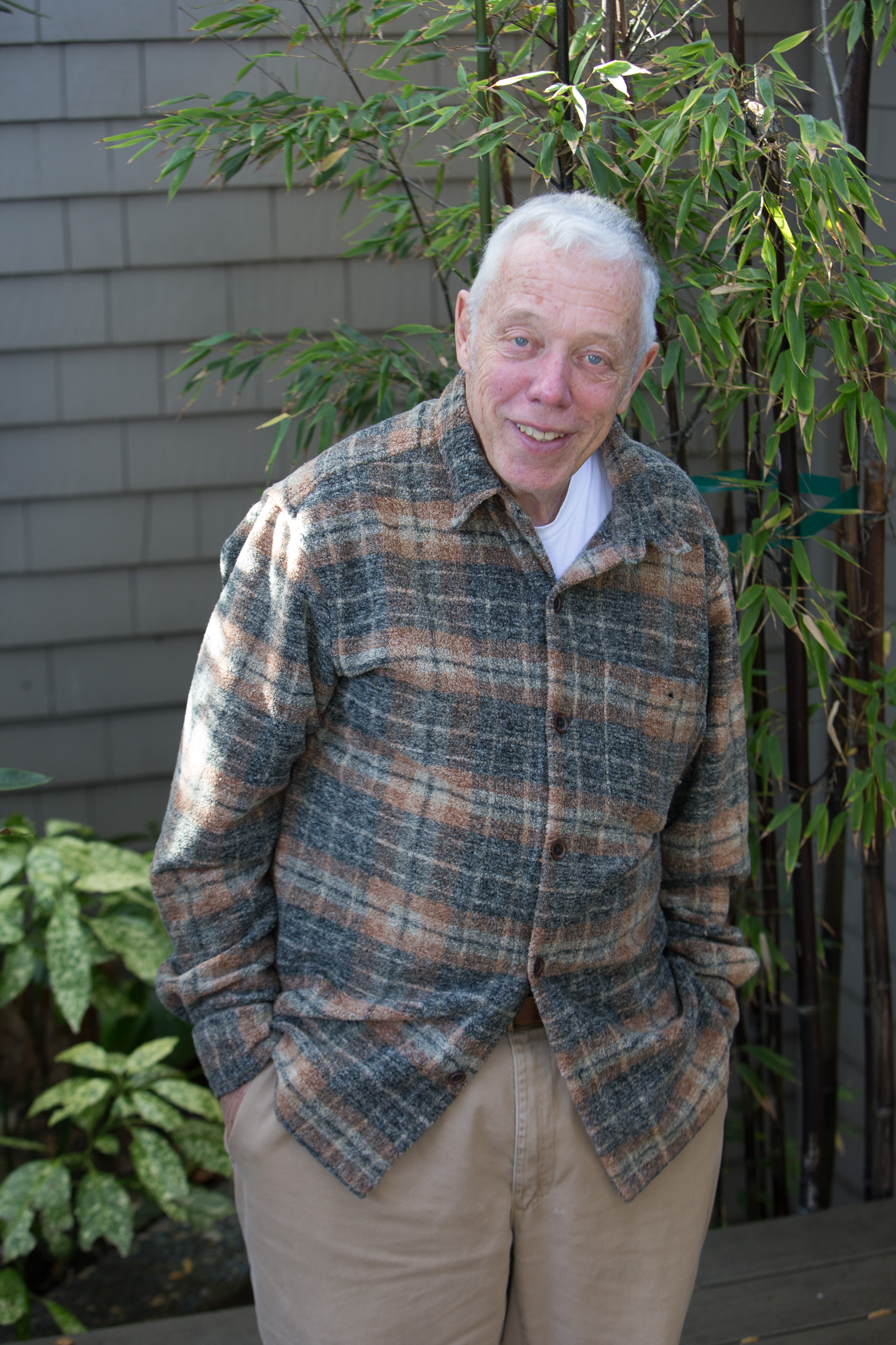 Canon Canon EOS-1D X EF70-200mm f/2.8L IS USM 70 mm 1/200 sec at f / 4.5 ISO 800