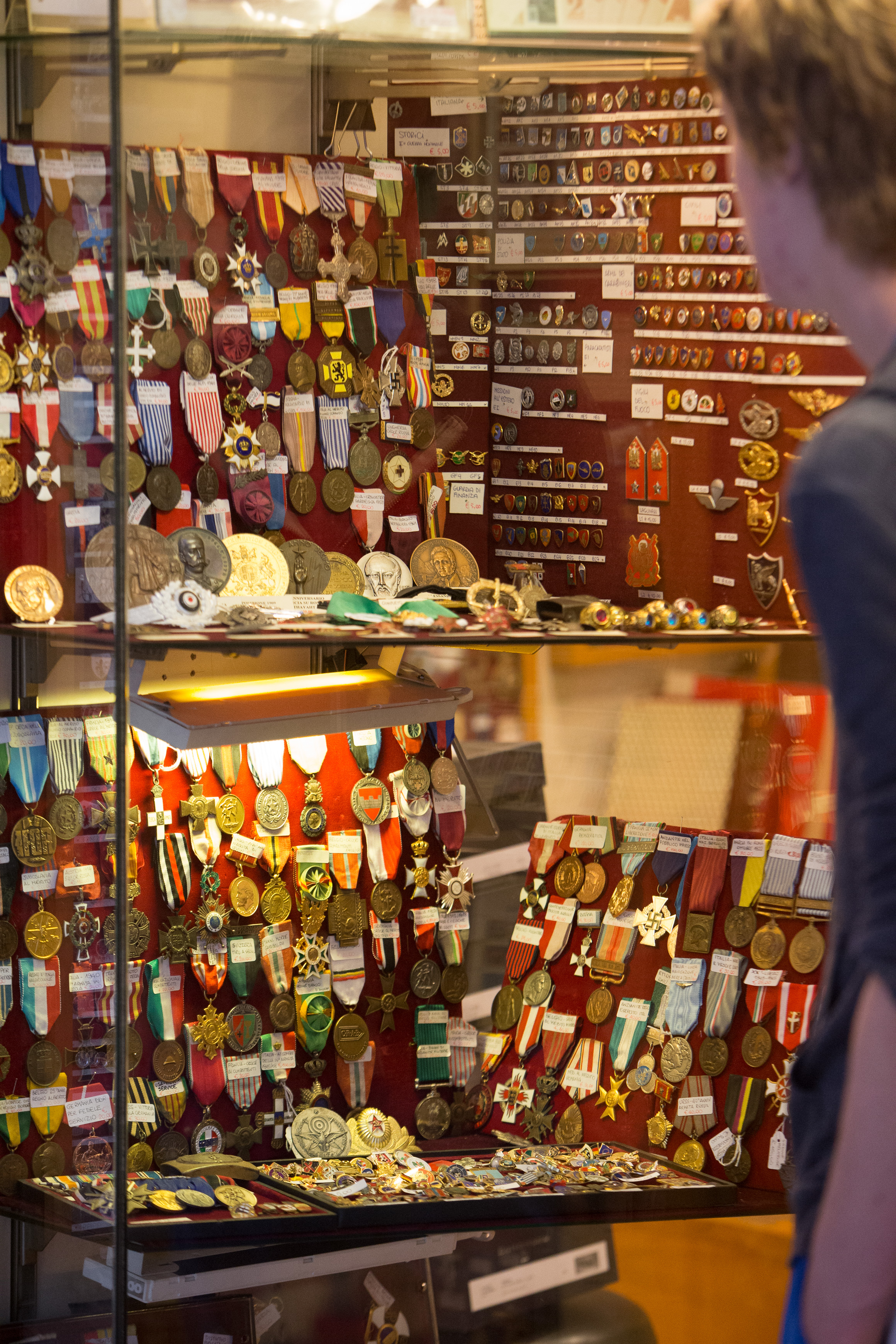 Canon Canon EOS-1D X EF70-200mm f/2.8L IS USM 135 mm 1/200 sec at f / 3.5 ISO 4000