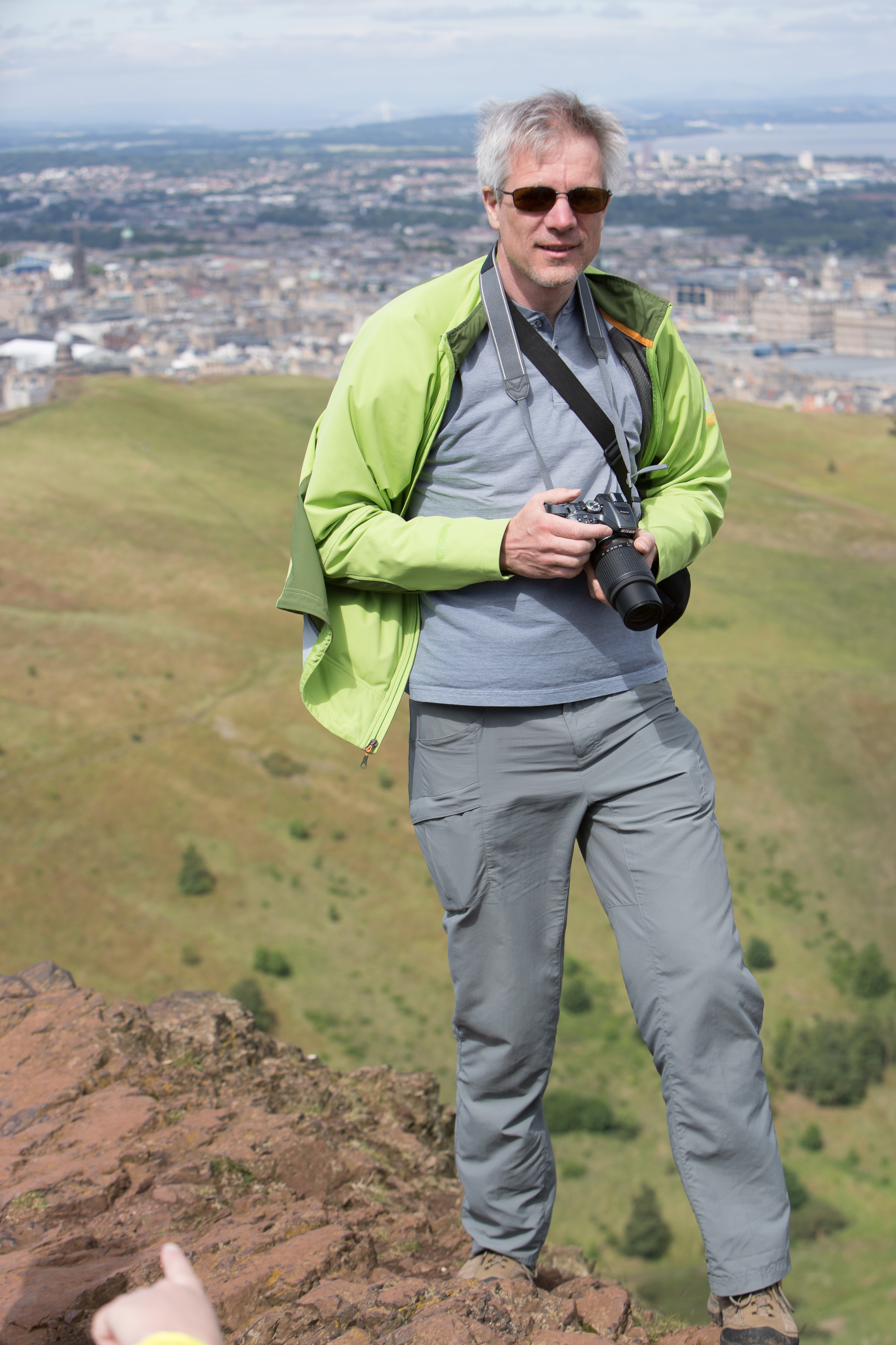 Canon Canon EOS-1D X Mark II EF70-200mm f/2.8L IS USM 70 mm 1/320 sec at f / 6.3 ISO 100