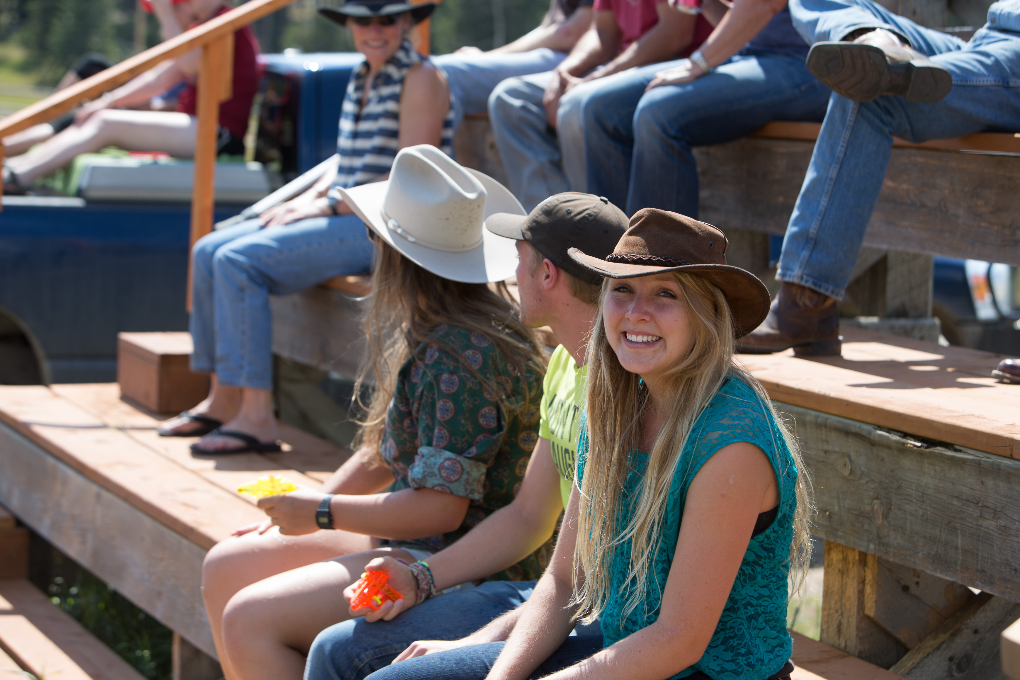 Canon Canon EOS-1D X EF70-200mm f/2.8L IS USM 95 mm 1/250 sec at f / 5.0 ISO 100