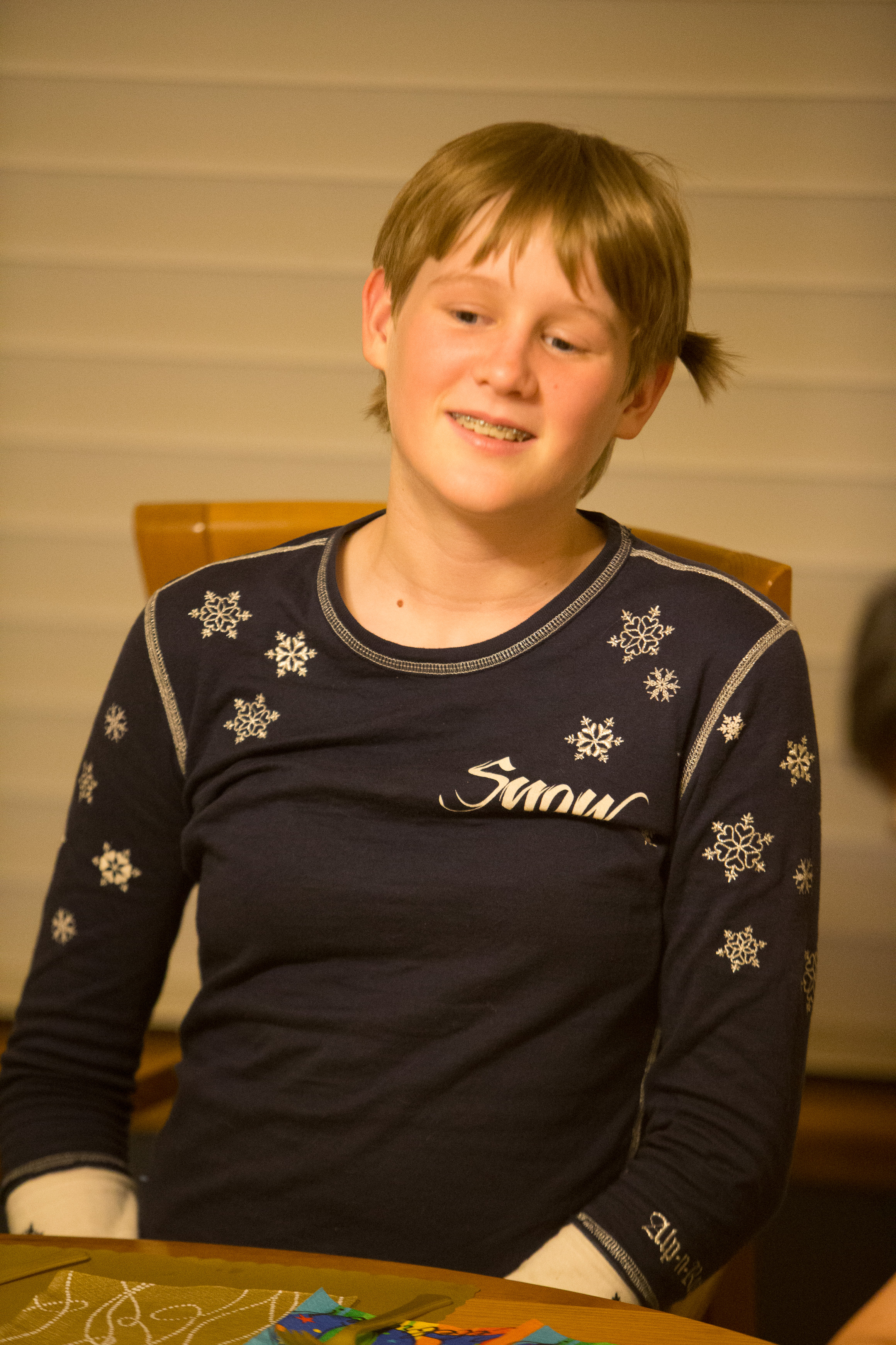 Canon Canon EOS-1D X EF70-200mm f/2.8L IS USM 173 mm 1/160 sec at f / 2.8 ISO 8000