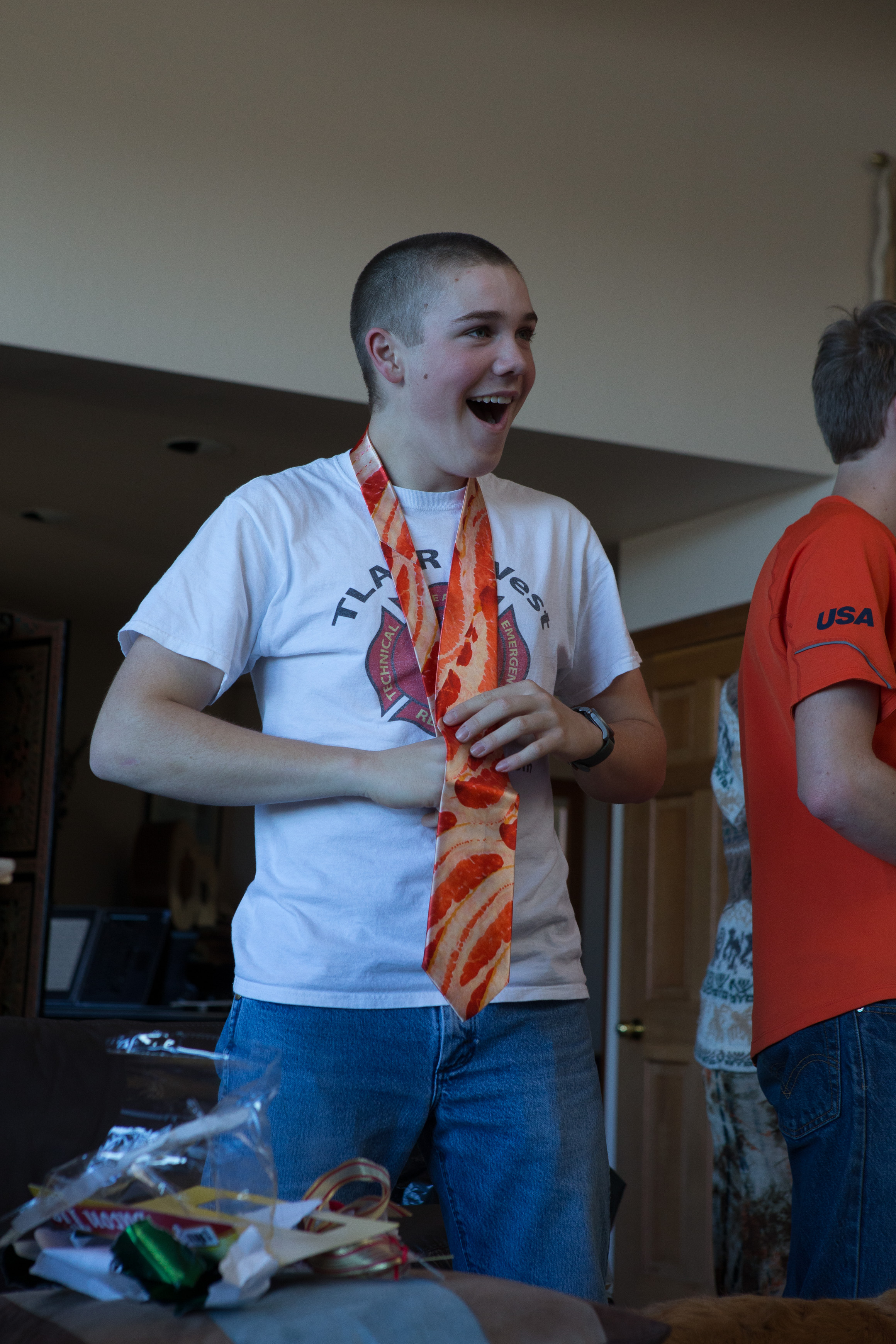 Canon Canon EOS-1D X EF24-70mm f/2.8L USM 70 mm 1/250 sec at f / 5.6 ISO 1600