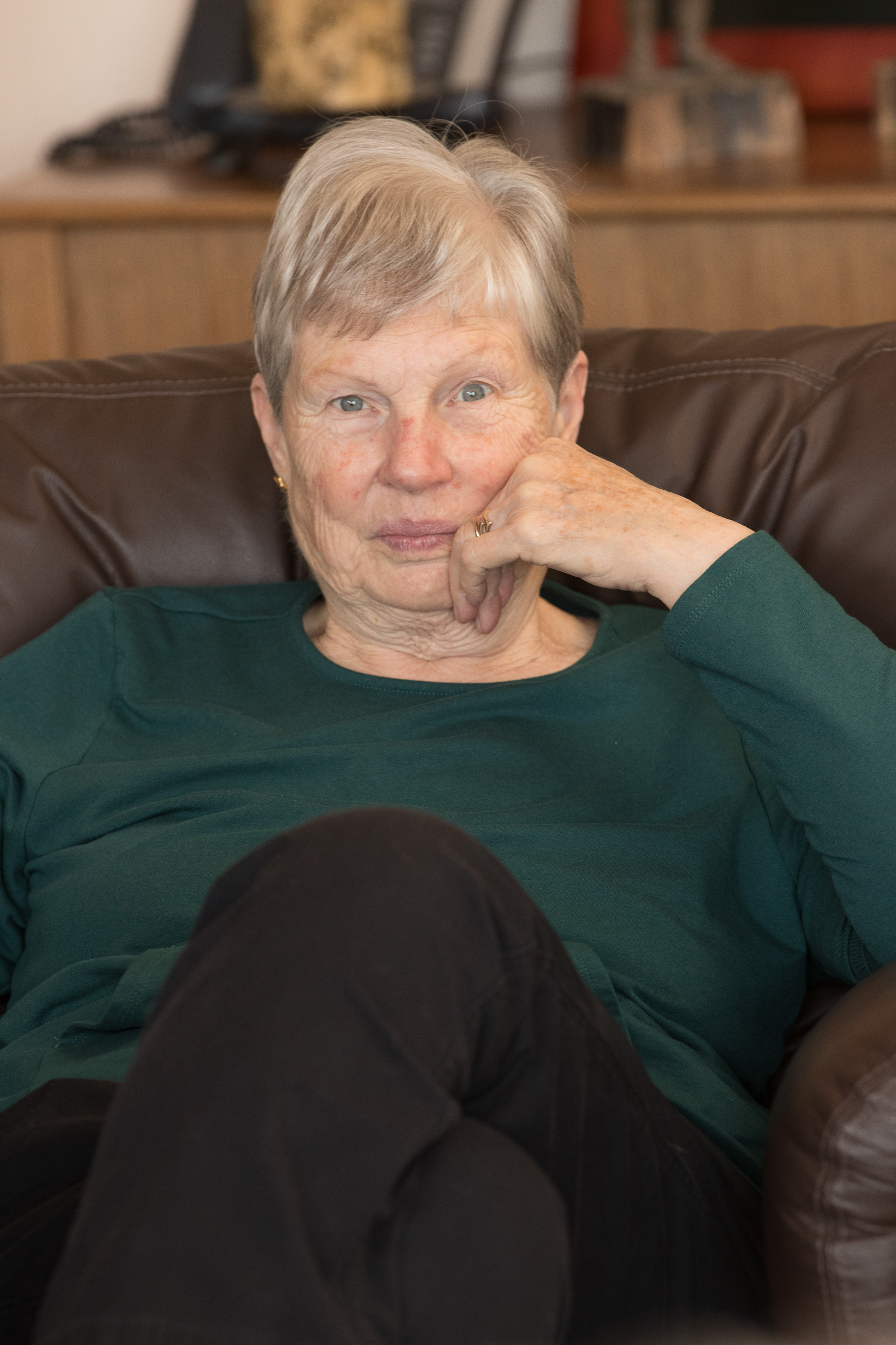 Canon Canon EOS-1D X Mark II EF300mm f/2.8L IS USM 300 mm 1/80 sec at f / 5.6 ISO 1000